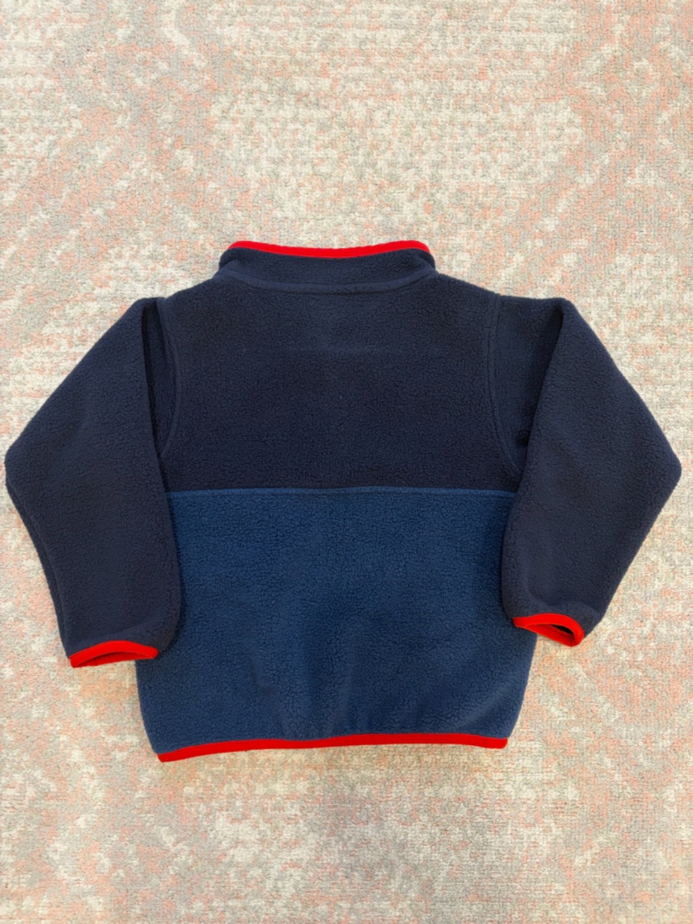 2T Patagonia Kids Navy & Red Synchilla Pullover Hoodie - Picture 3 of 3